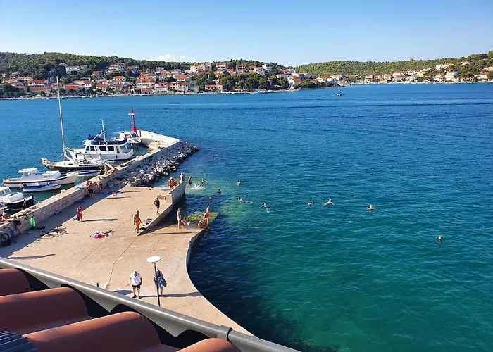 Eagle View Apartment Tisno